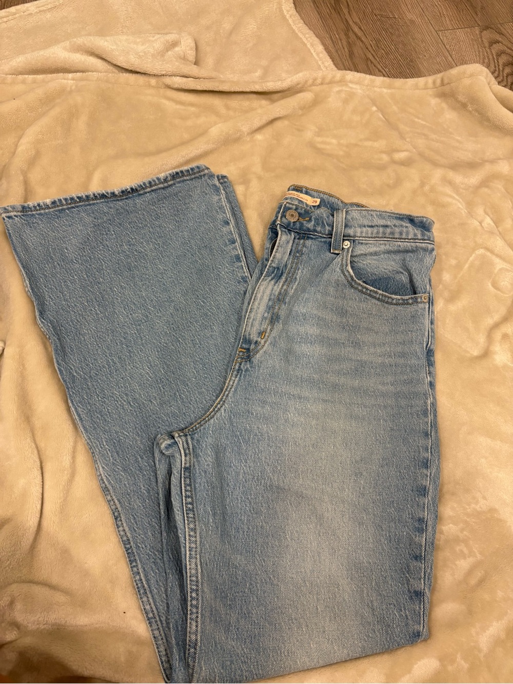 Levi's 70s High Flare